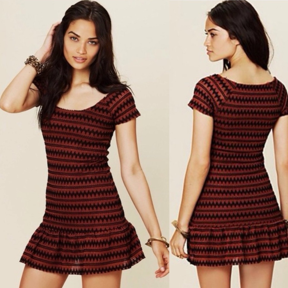 Free People Cozy Day Flounce Rust and Black Patterned Mini Dress Size Medium